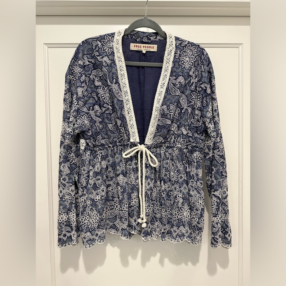 Free People Anissa bed jacket floral rope tie size medium